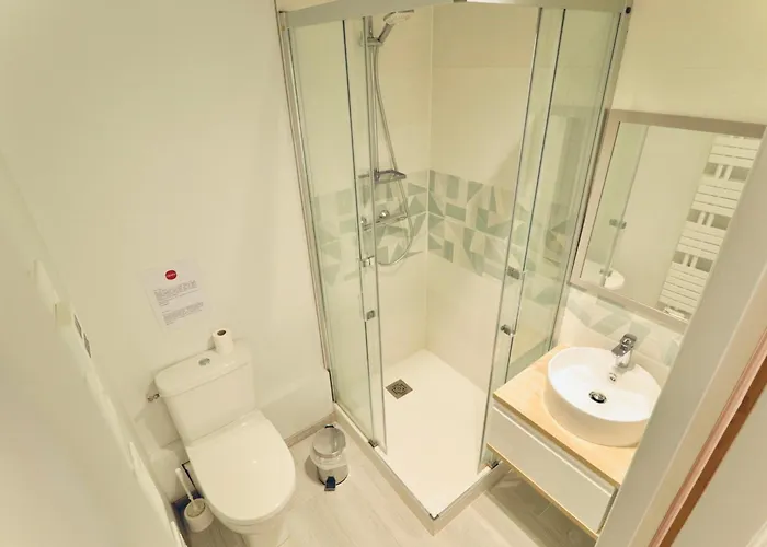 Spacieux 10 Personnes Avec Wifi Et Parking A - Fr-1-514-41 *